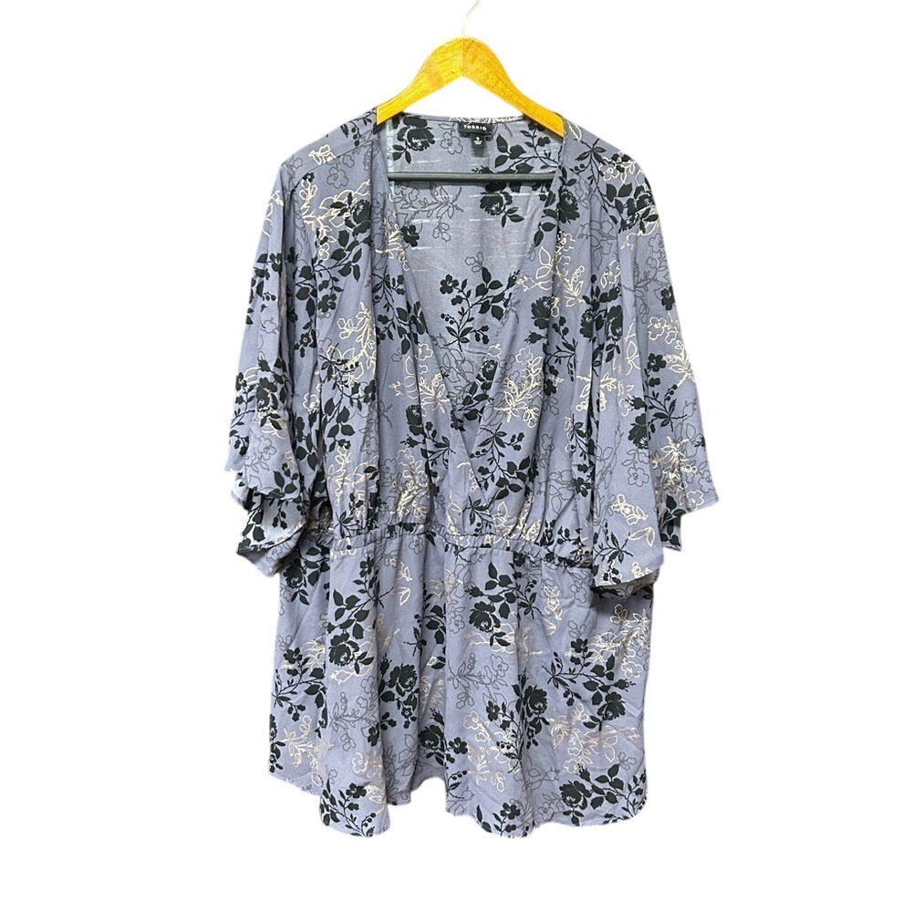 Torrid purple flutter sleeve tunic top size 5 5X plus polyester